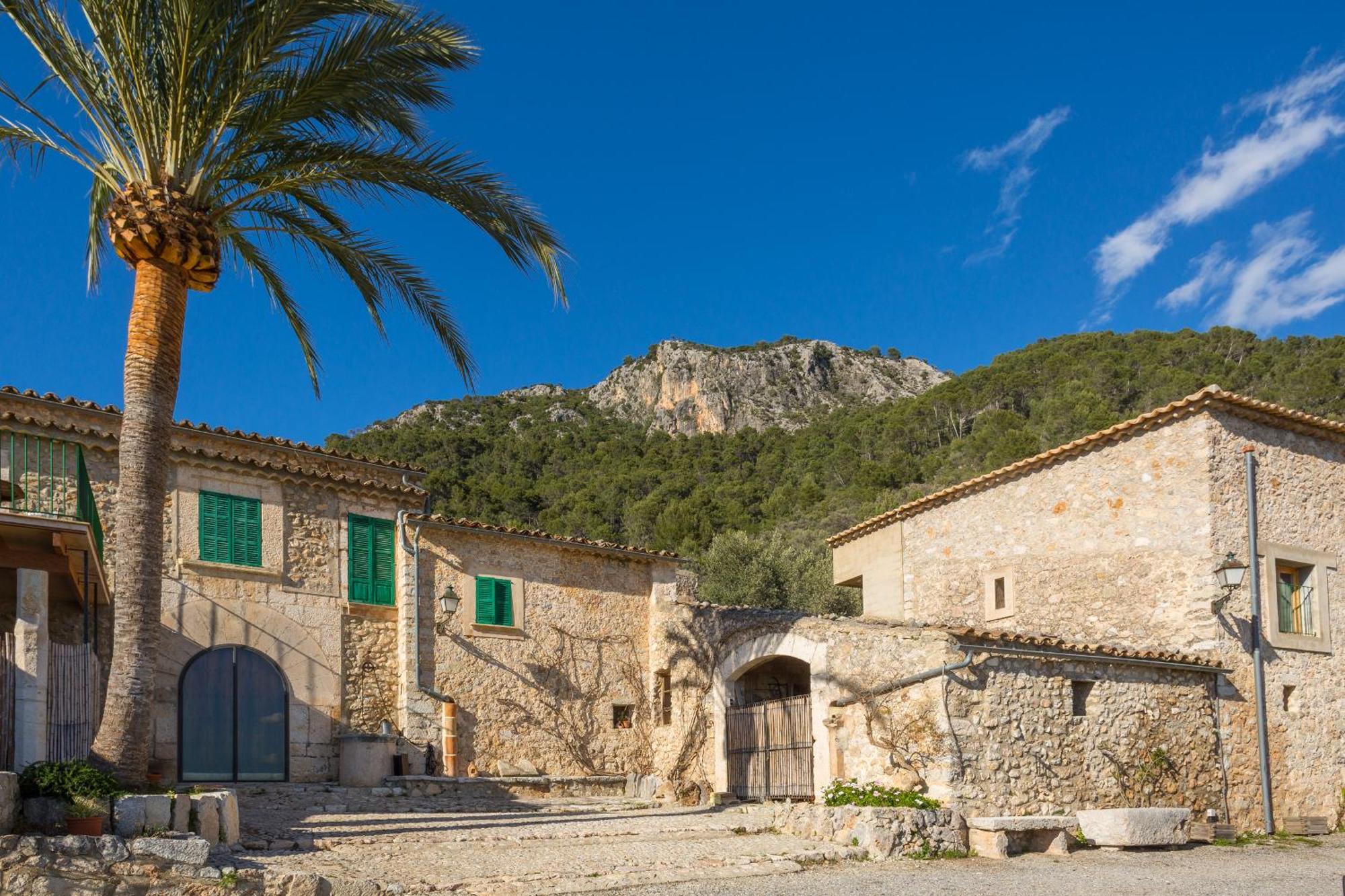 Finca Es Castell Binibona Exterior photo